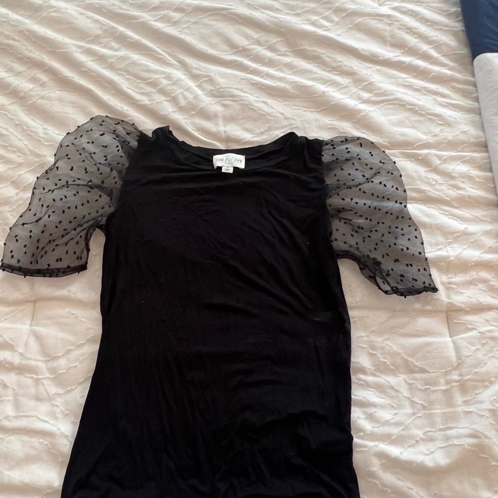 Size small